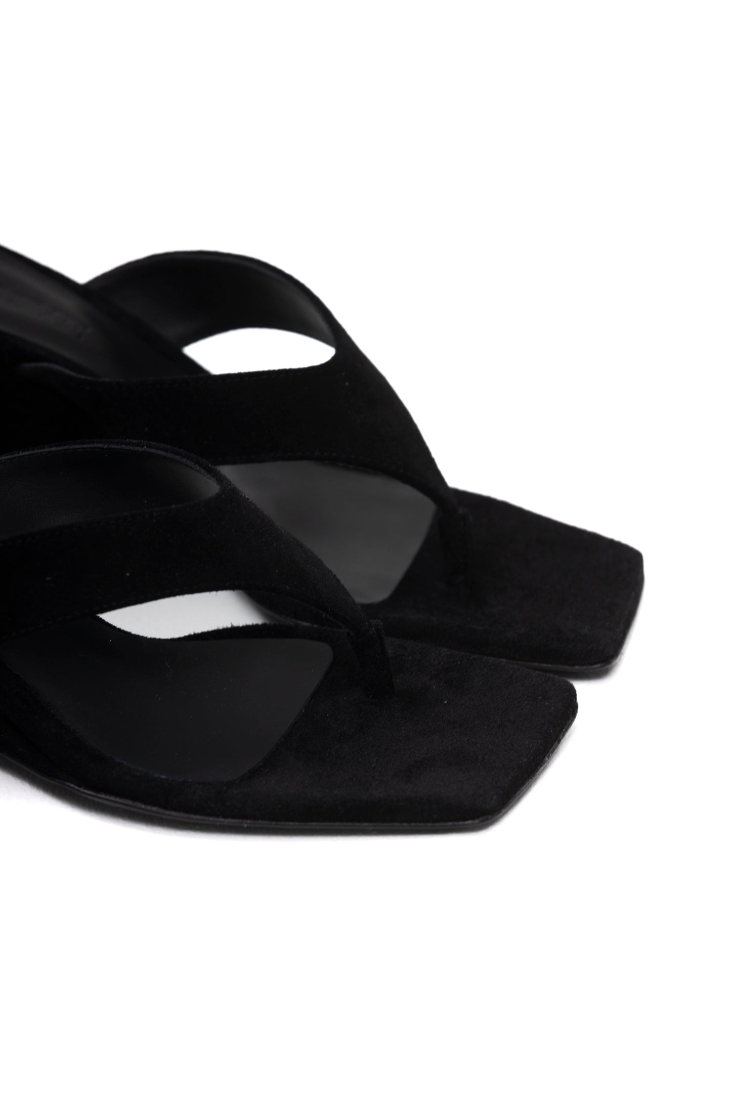 LAUREN CAMOSCIO BLACK