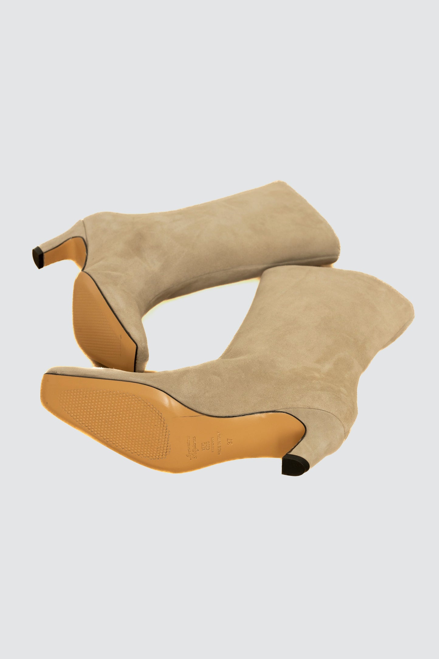ADELAIDE SAND