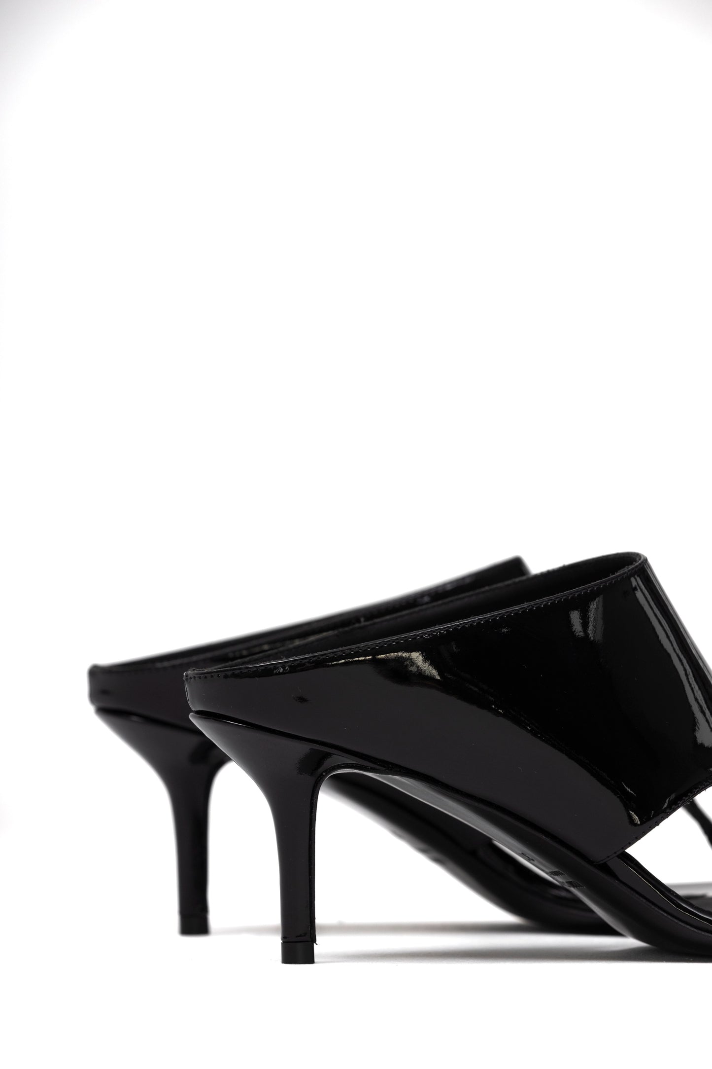VLORA BLACK