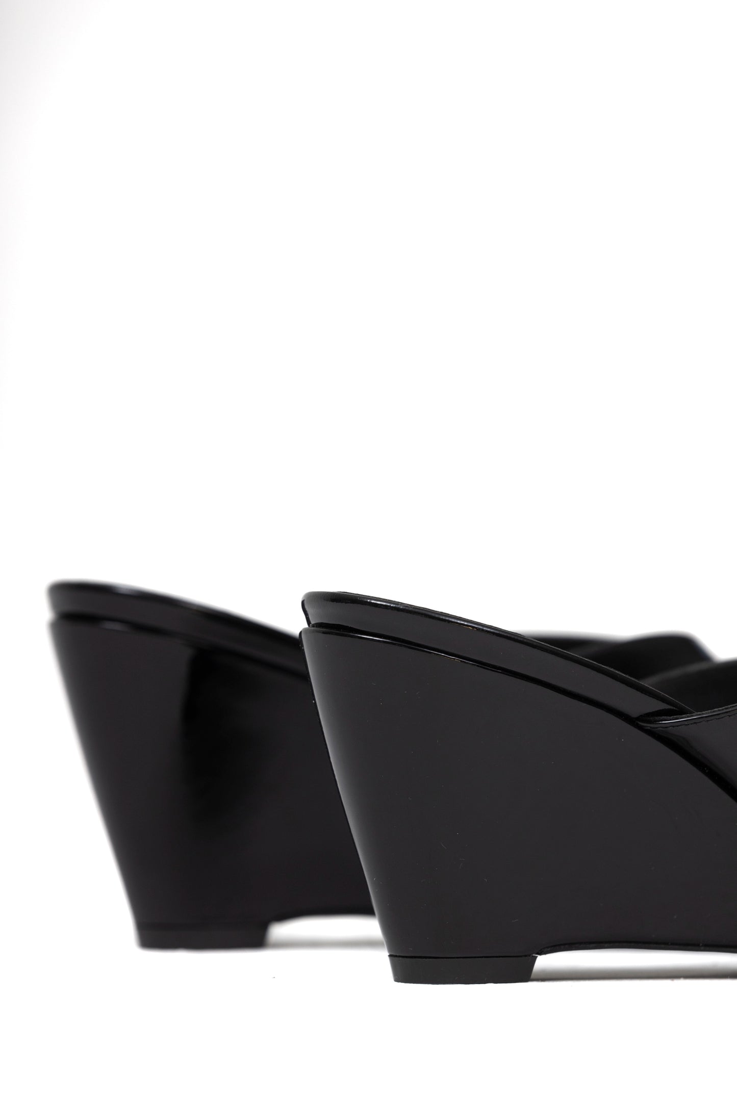 LAUREN BLACK PATENT