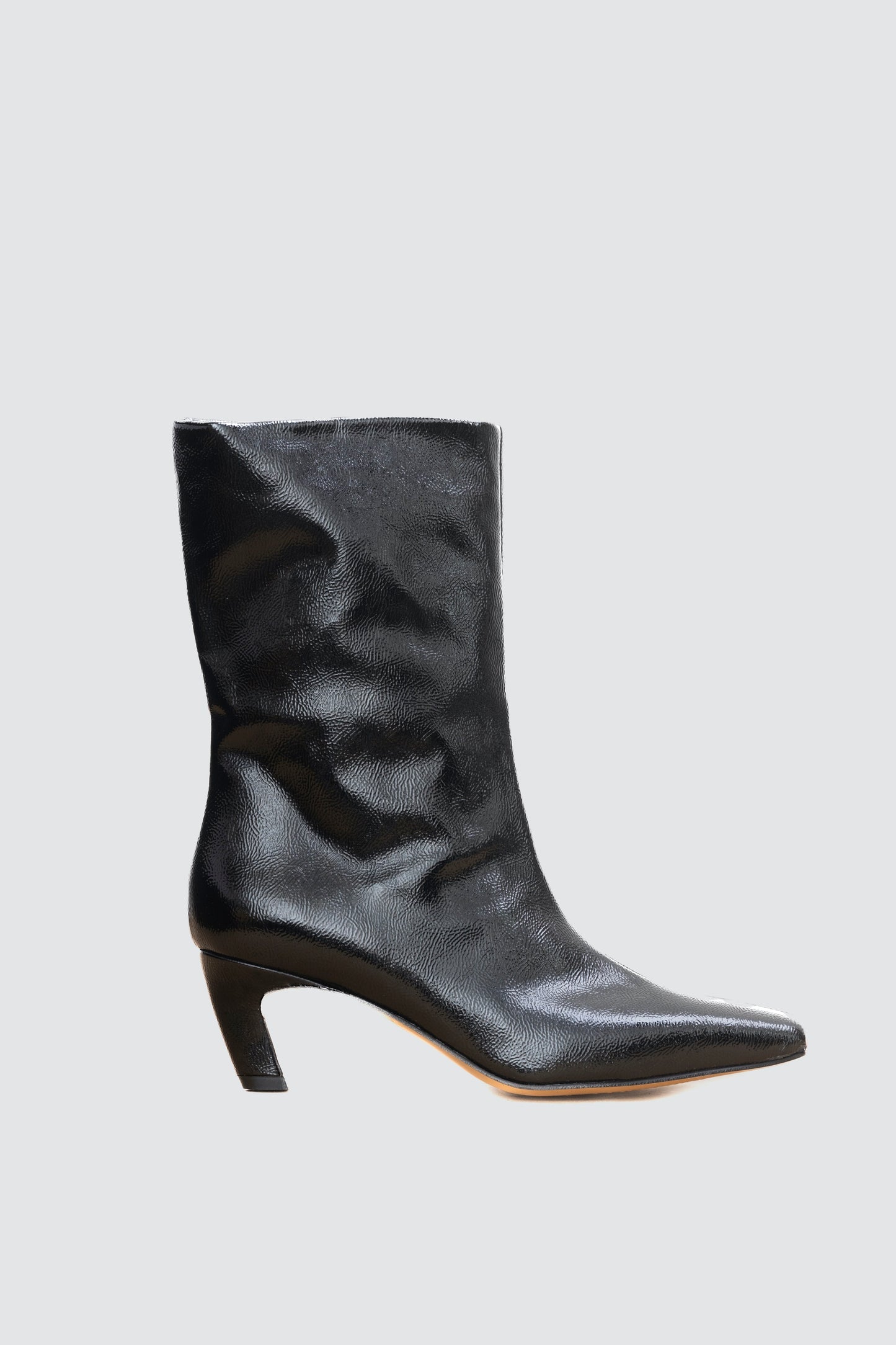 ADELAIDE NAPLAK BLACK