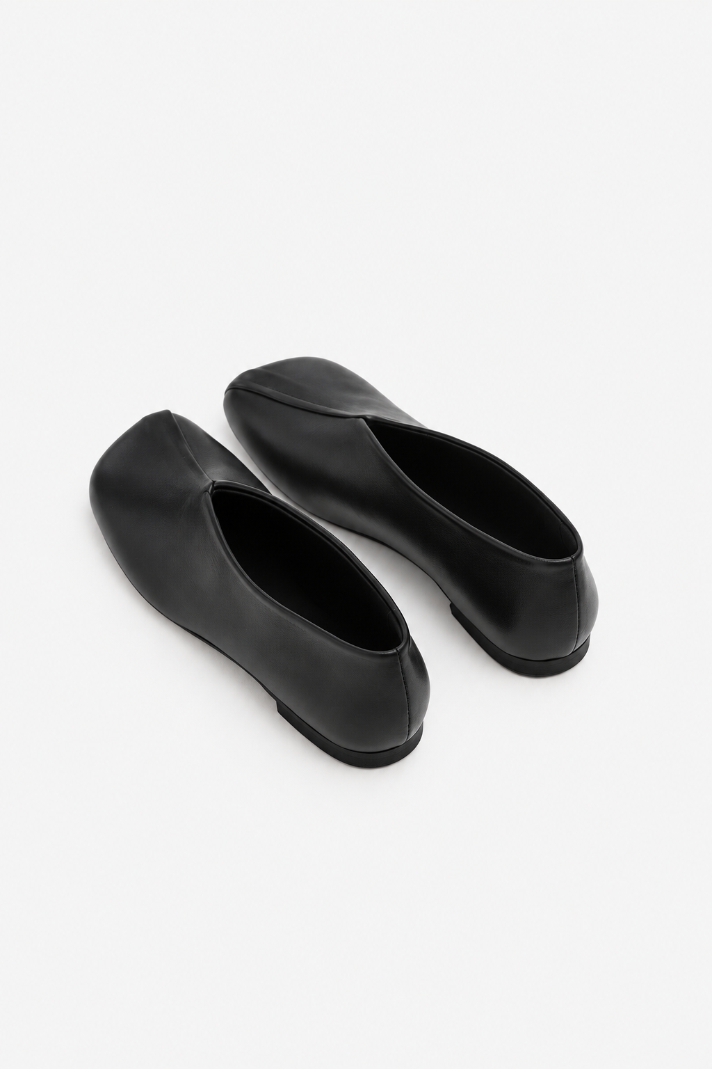 JOLIE BLACK