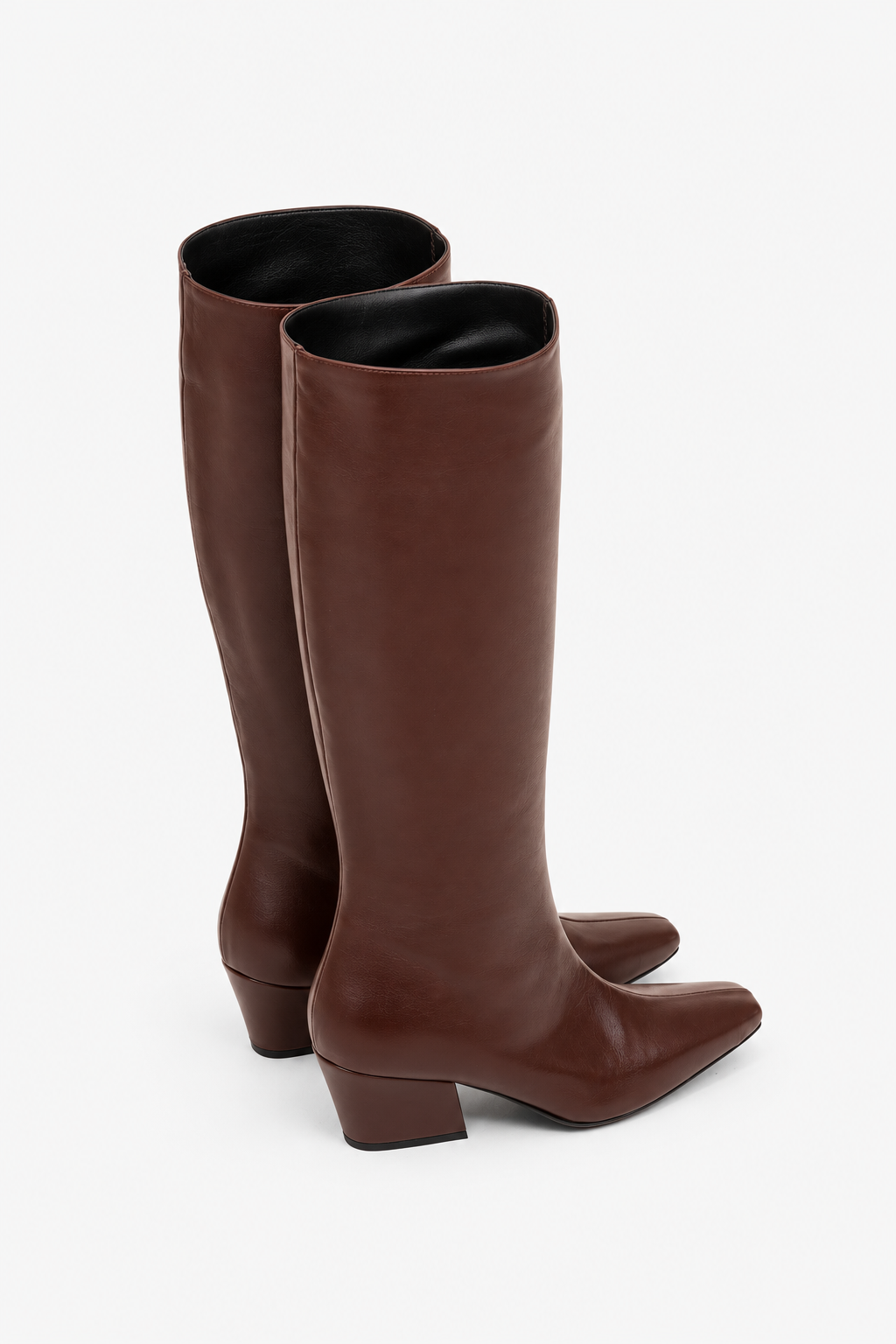 VIRGINIA BORDEAUX – vista laterale coppia